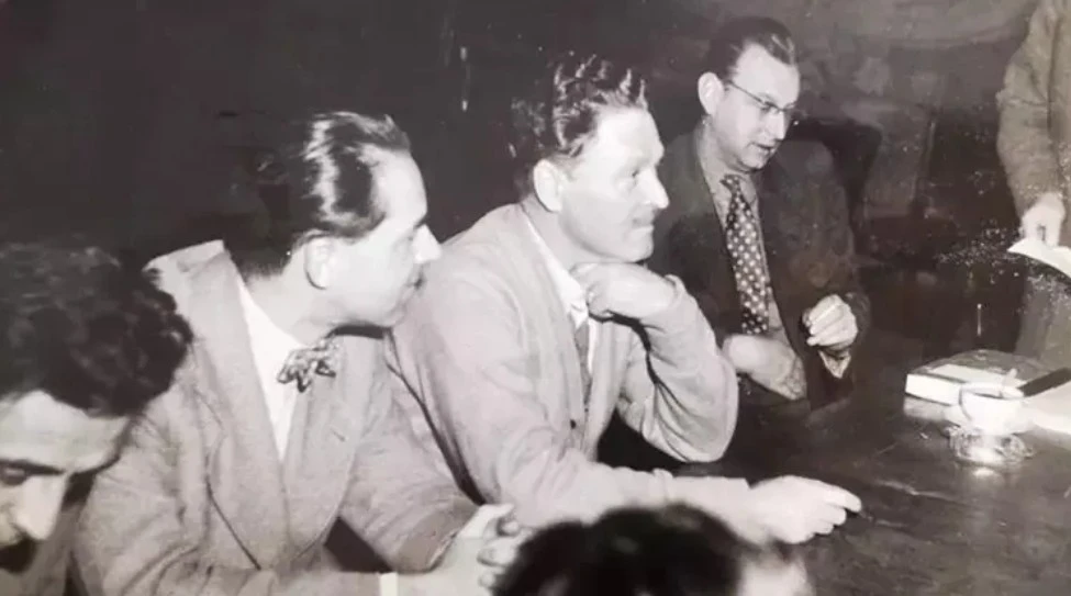 Nazım Hikmet'in bilinmeyen Prag fotoğrafları