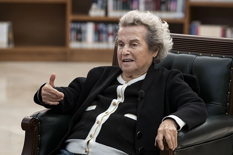 Edebiyatımızın ünlü 'Mona Roza'sı 70 yıl sonra konuştu