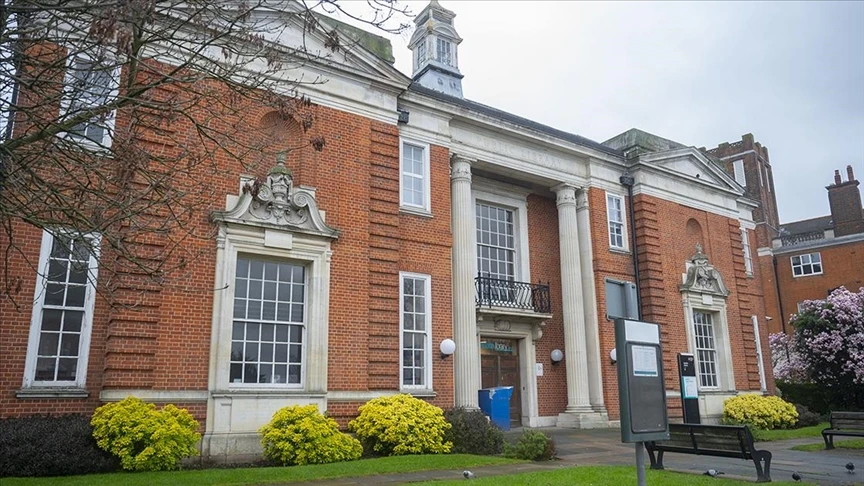 Londra kütüphaneleri binaları da dikkat çekiyor