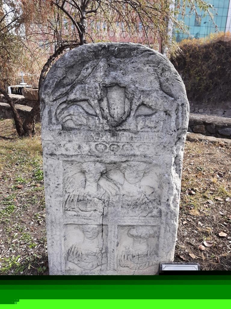 Ankara Roma Hamamı Açık Hava Müzesi'nden mezar taşları fotoğrafları