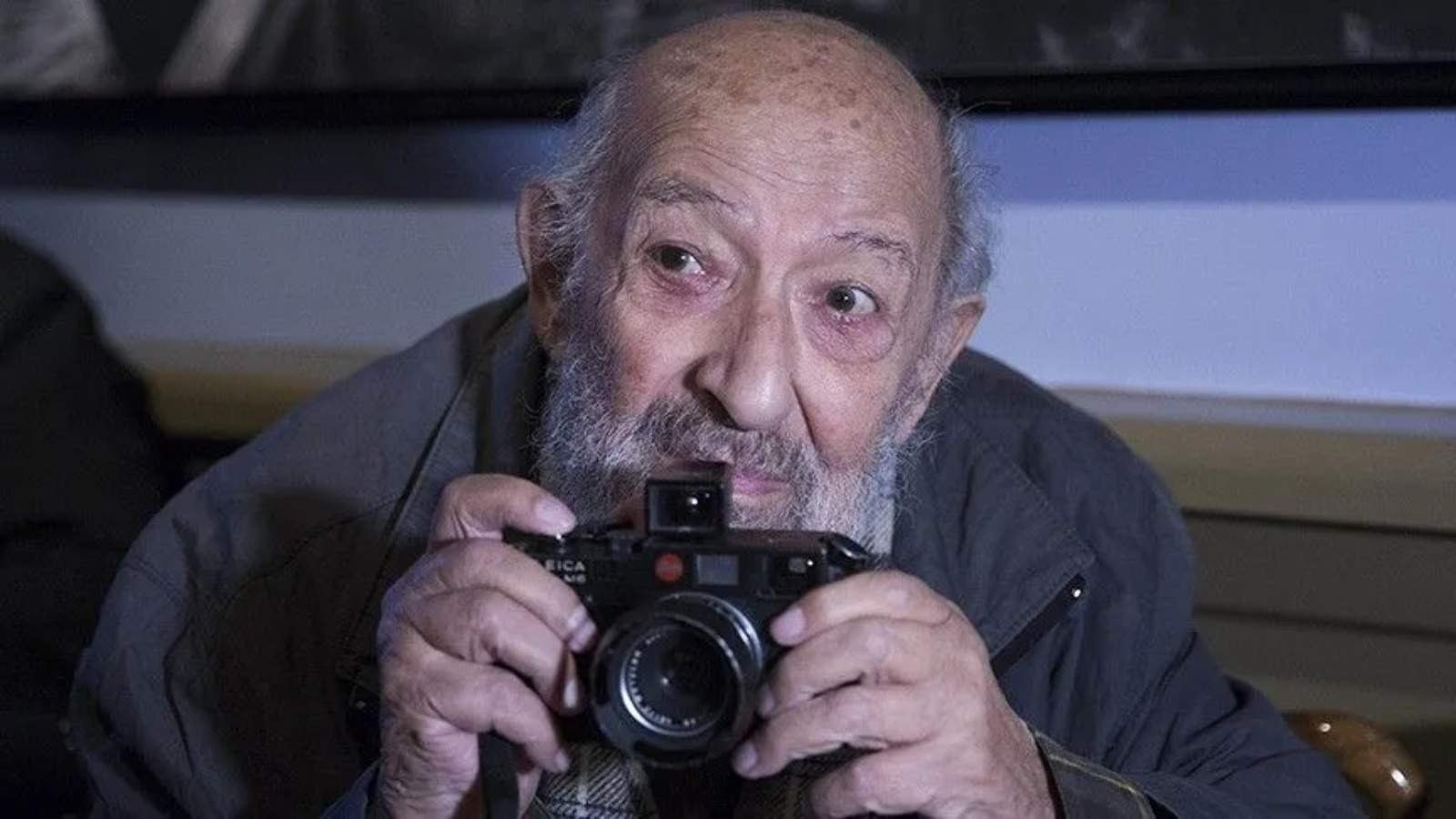 Edebiyatçı dostu Ara Güler