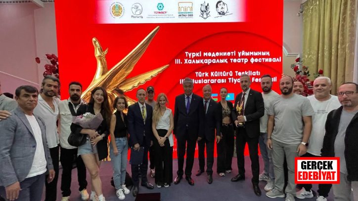 Devlet Tiyatrolarına Kazakistan'da Uluslararası 'En İyi Aktör Düeti' Ödülü
