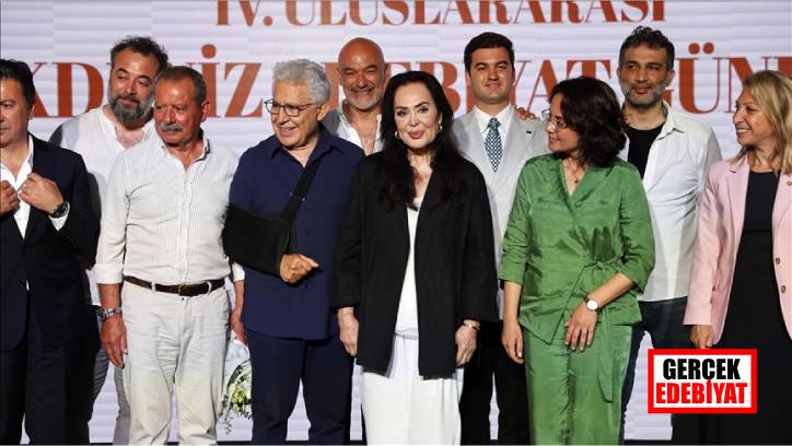 4. Uluslararası Akdeniz Edebiyat Günleri'nde Türkan Şoray konuştu