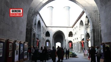 Azerbaycanlı ressamların sergisine büyük ilgi
